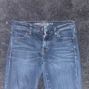 AMERICAN EAGLE OUTFITTERS Super Stretch low-rise skinny jeans